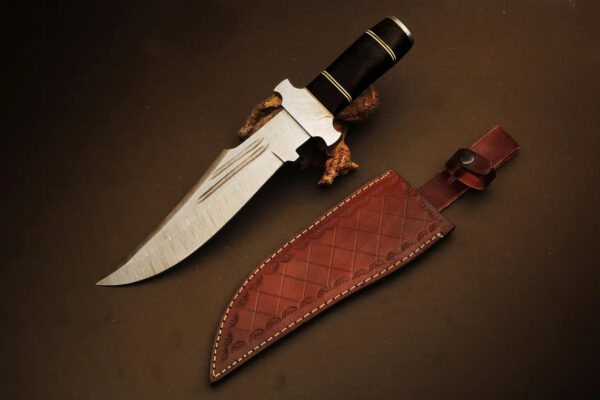 Bowie Knife Handmade Custom Hunting Knife Fixed Blade Damascus knife Bushcraft Dagger Viking knife Carbon Steel Hand Forged Knife & sheath