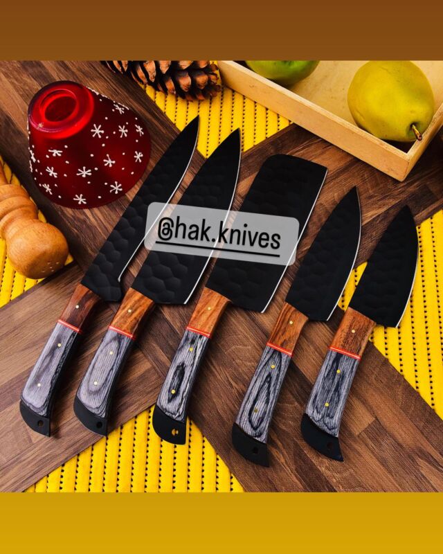 Handmade Steel Chef Knife Set. Beautiful designed and easy to grip, comes with Leather Sheath. 1| First Knife : 9 inches. 2| Second Knife : 10 inches. 3| Third Knife : 11 inches. 4| Fourth Knife : 12 inches. 5| Fifth Knife : 13 inches. Free Leather Sheath with the knife set and you can write your name on blades and on leather Cover. #usaknife#knifegiveaway #crazyknives #kniferaffles #crazyknife #kniferaffles #knives4sale #knifeauction #kevinmax4 #knifetrader #knifegiveaway #business #knittersofinstagram #sprytnyknives #knitting_inspiration #knitting_is_love #usa🇺🇸 #uk🇬🇧 #canada🇨🇦 #canadian #australia #australiaknifemaking #canadaknits#germany🇩🇪 #australianshepherd #greece🇬🇷#spain🇪🇸 #spainknife #greeceknife#usaknife#germanyknife#England knife
